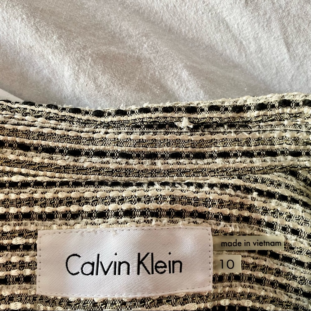 CK blazer - Picture 3 of 3